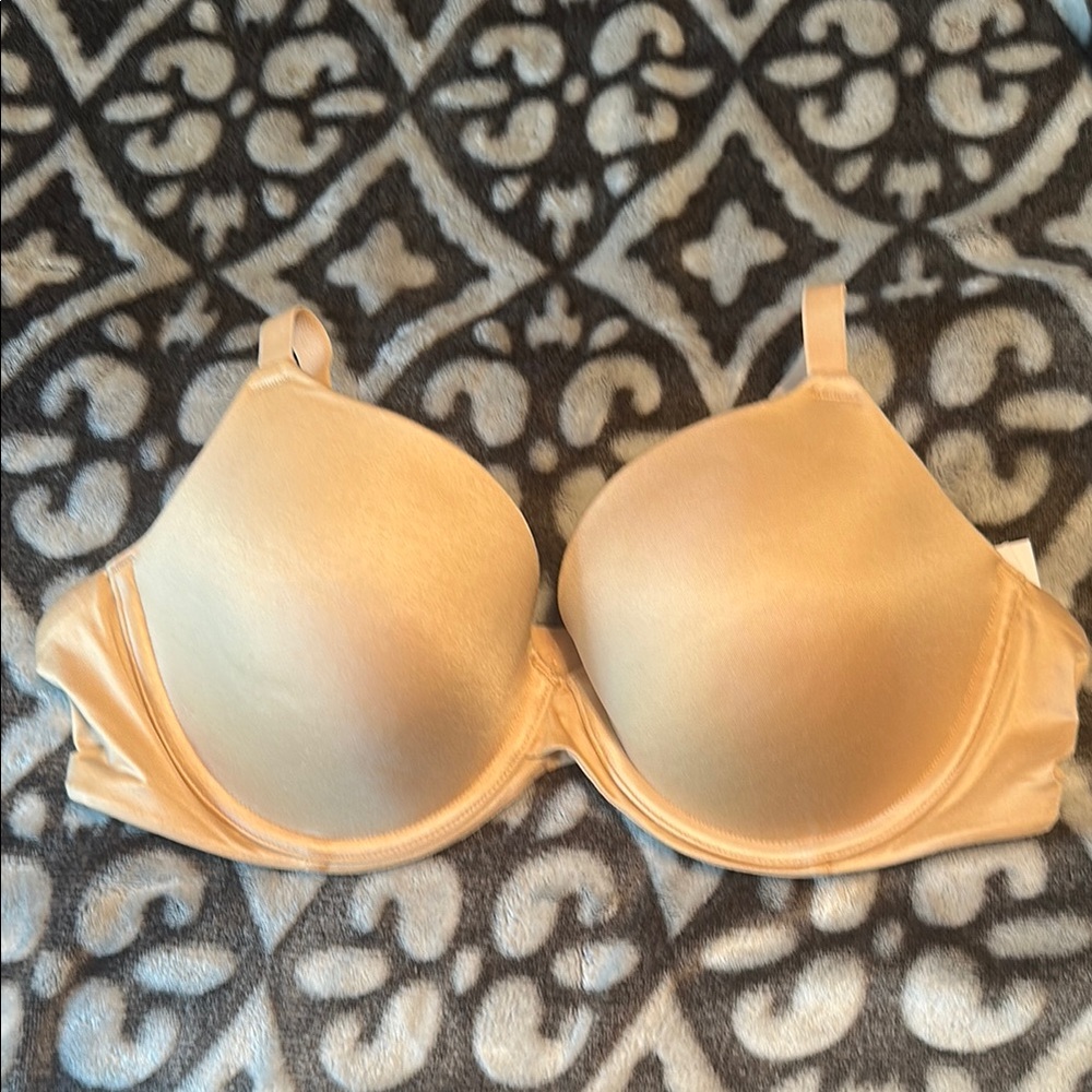 Auden T-Shirt Bra 36B NWT